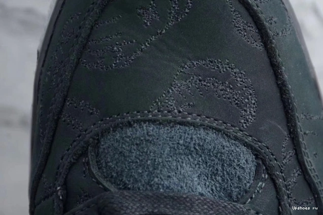  Retro KAWS 930155-001 'KAWS' 4 JORDAN Air 0321